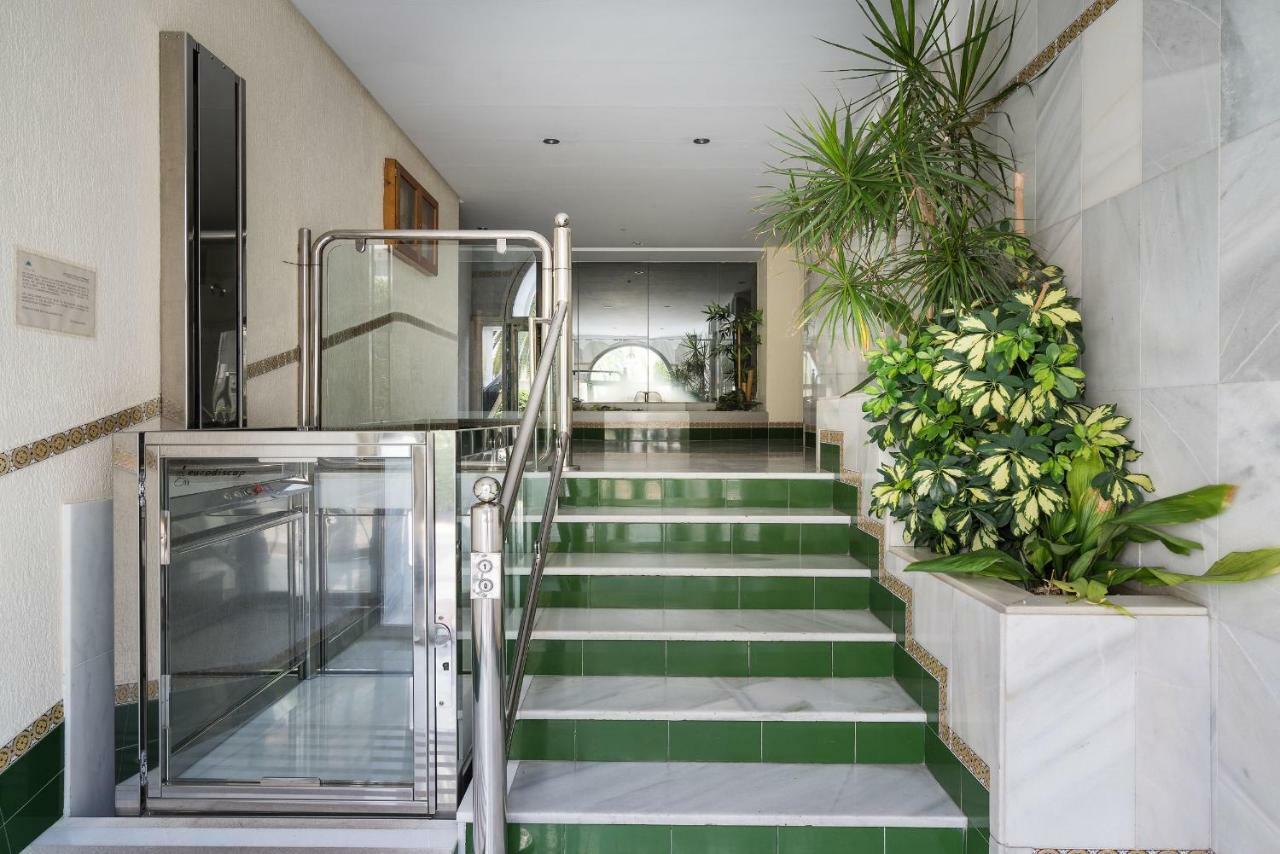Arcos Beach Infostays - Free Parking Malaga Ngoại thất bức ảnh